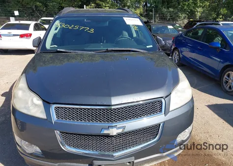 2011 Chevrolet Traverse Lt z USA, uszkodzony, nr VIN 1GNKVJED8BJ213357